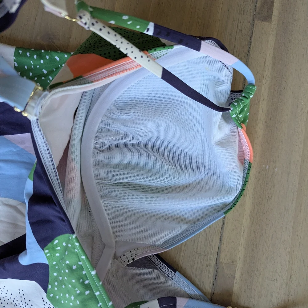 Sunseeker One-Piece Swimsuit NEW (Size 12)‎
